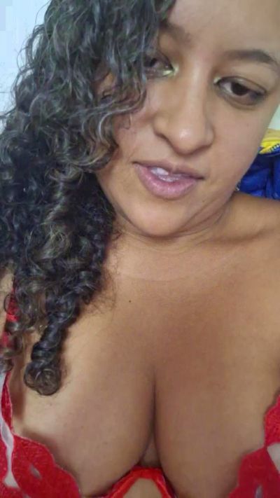 PieldeChocolate live cam on Cam4