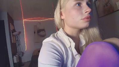 Piera_ live cam on Cam4