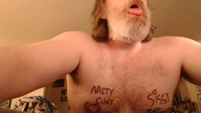 PiggyNVBottm live cam on Cam4