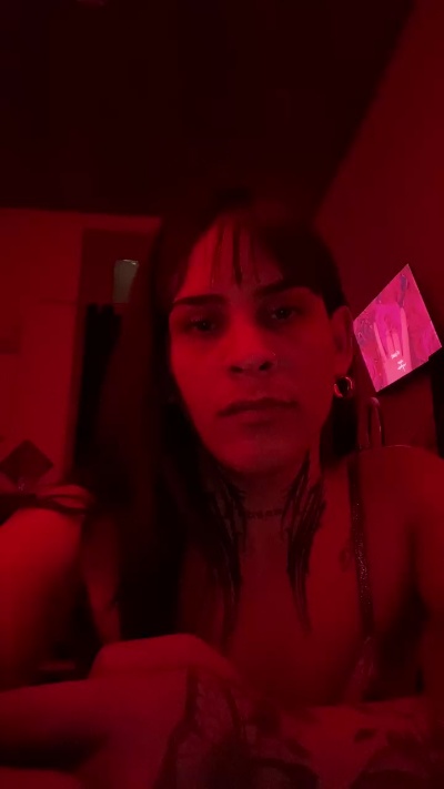 Pijonricotrans live cam on Cam4