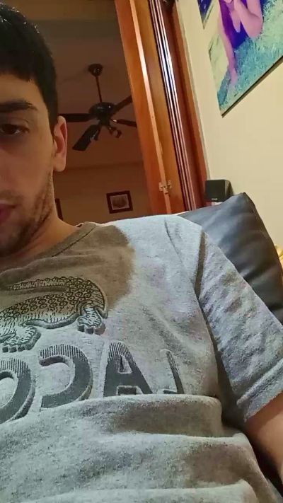 Pijota1997 live cam on Cam4