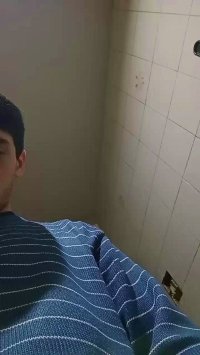 Pijota1997 live cam on Cam4