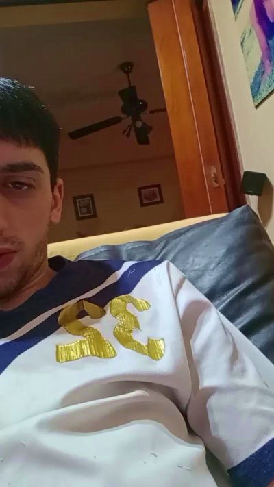 Pijota1997 live cam on Cam4