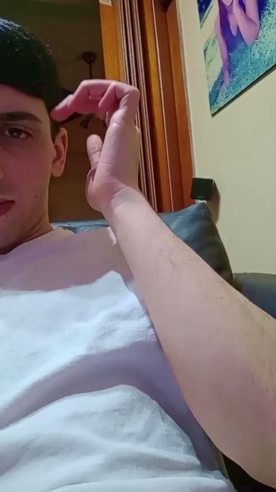 Pijota1997 live cam on Cam4