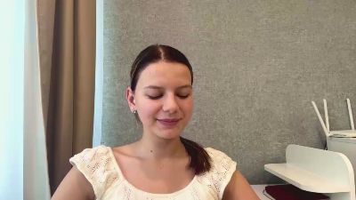PilarLovstad live cam on Cam4