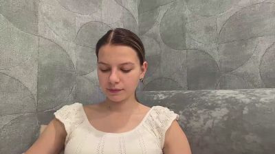 PilarLovstad live cam on Cam4