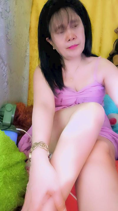 PinayDollhottie live cam on Cam4