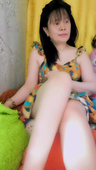 PinayDollhottie live cam on Cam4