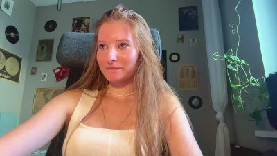 PingVidinha live cam on Cam4