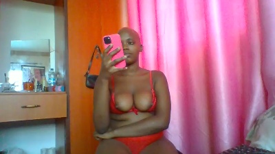 PinkDomina live cam on Cam4