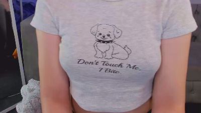 Pink_Freya live cam on Cam4