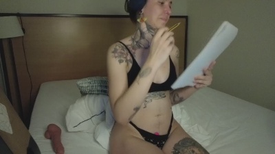Pink_Trinity live cam on Cam4