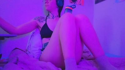 Pink_Trinity live cam on Cam4