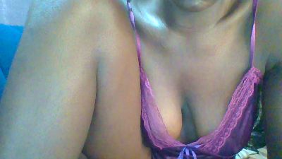 PinkieMonic5 live cam on Cam4
