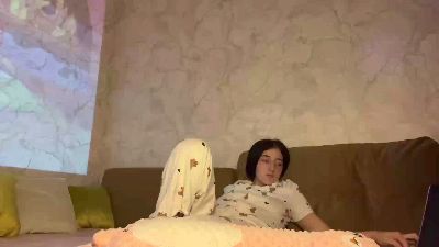 PiperKnight live cam on Cam4