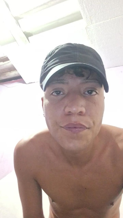 Pirokona_babona live cam on Cam4