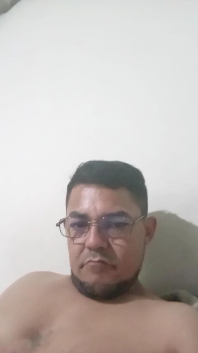 Pirulox08856 live cam on Cam4
