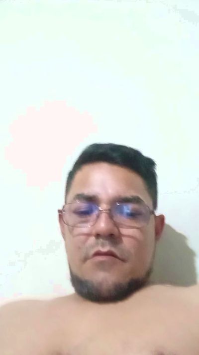 Pirulox08856 live cam on Cam4