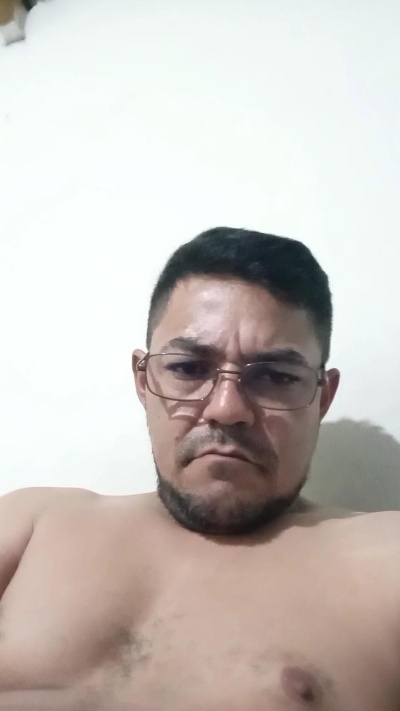 Pirulox08856 live cam on Cam4