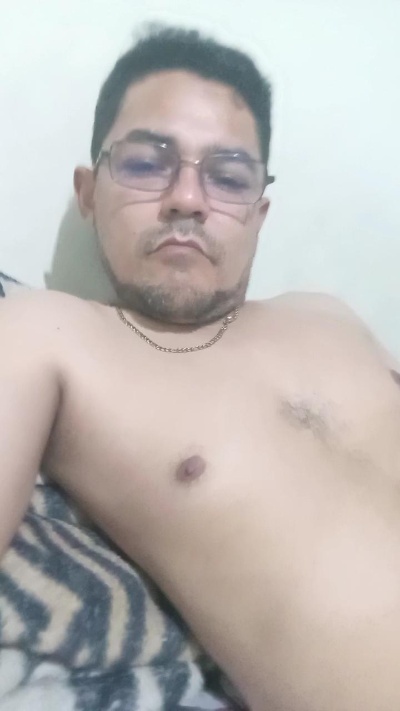 Pirulox08856 live cam on Cam4