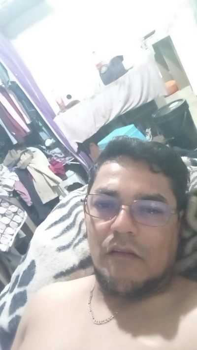 Pirulox08856 live cam on Cam4