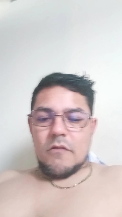 Pirulox08856 live cam on Cam4