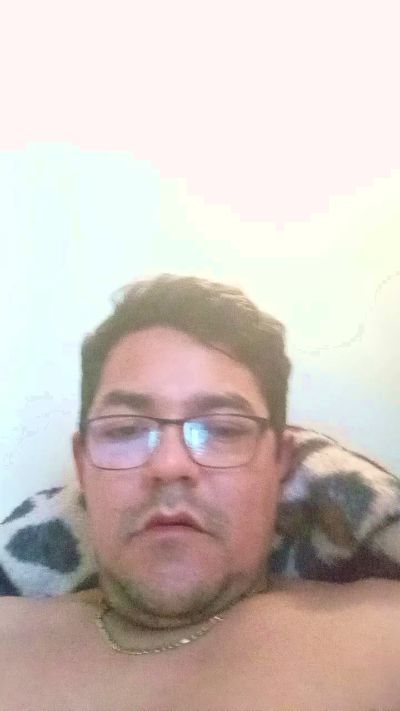 Pirulox08856 live cam on Cam4