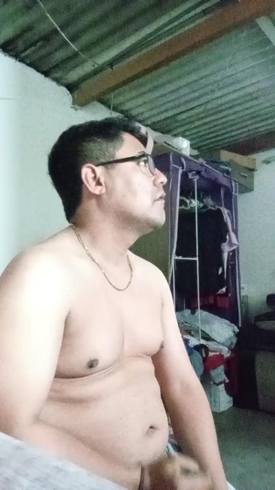 Pirulox08856 live cam on Cam4