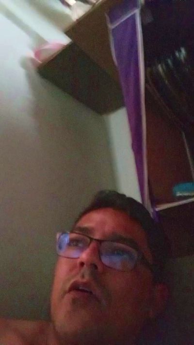 Pirulox08856 live cam on Cam4