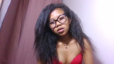 Pisou3 live cam on Cam4