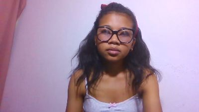 Pisou3 live cam on Cam4