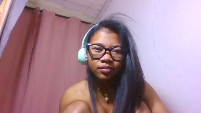 Pisou3 live cam on Cam4