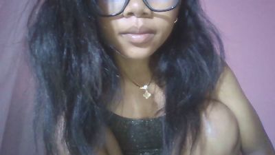 Pisou3 live cam on Cam4