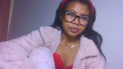 Pisou3 live cam on Cam4