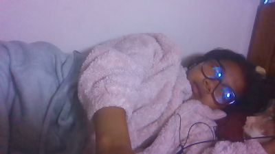 Pisou3 live cam on Cam4