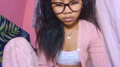 Pisou3 live cam on Cam4