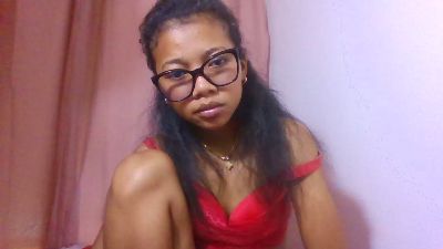 Pisou3 live cam on Cam4