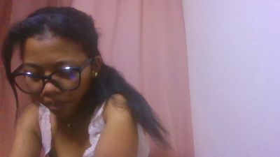 Pisou3 live cam on Cam4