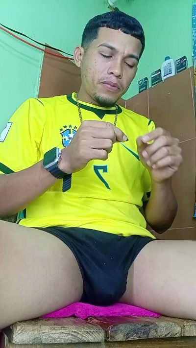 Pisspoopigpsir live cam on Cam4