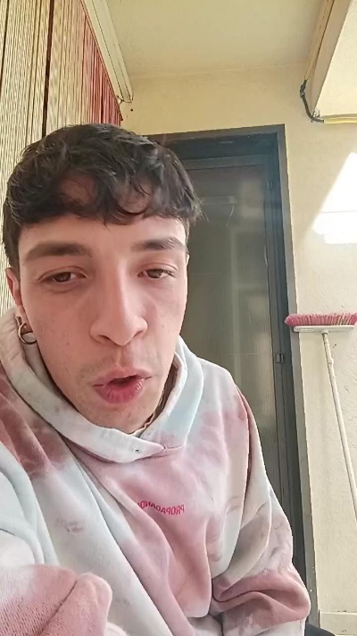 Pistacchio01_ webcam