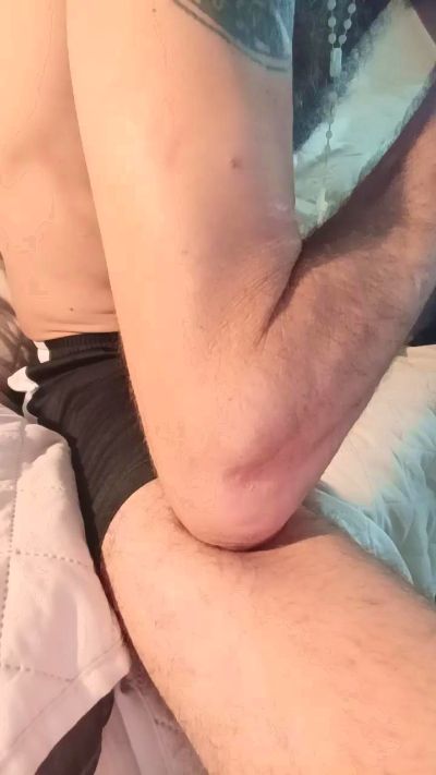 Pistolon19 live cam on Cam4