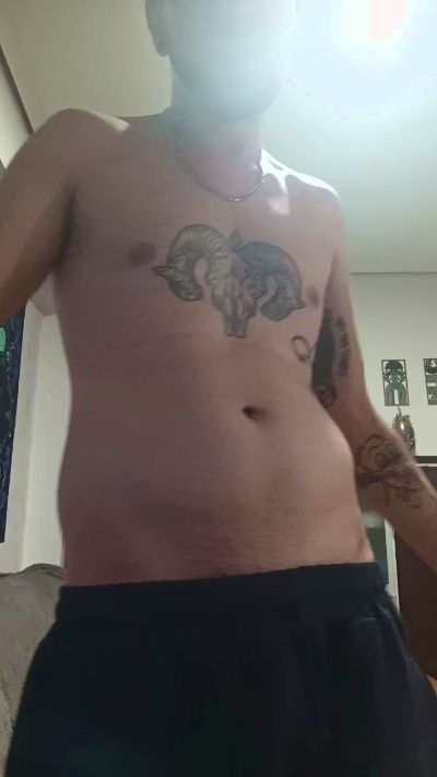 PitonTraviesa live cam on Cam4