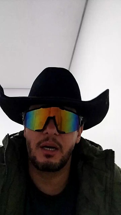 Pittgarciaator live cam on Cam4