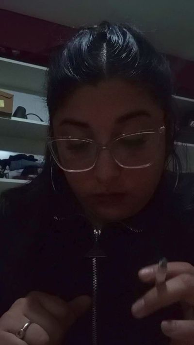 Pitufina2001 live cam on Cam4