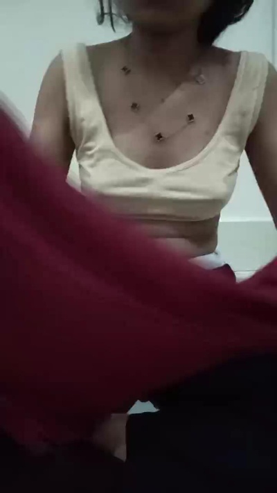 Piya_ji live cam on Cam4