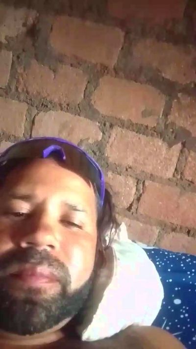Pizzamonte live cam on Cam4