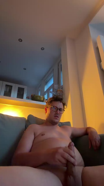 Plancul9288 live cam on Cam4