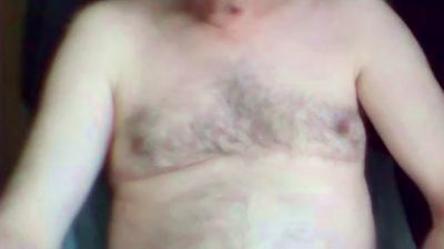 Plantrekker1 live cam on Cam4