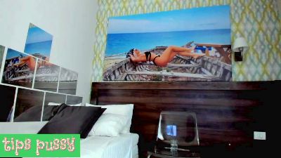 PlayCriss live cam on Cam4