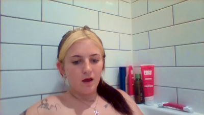 Playboydes3 live cam on Cam4